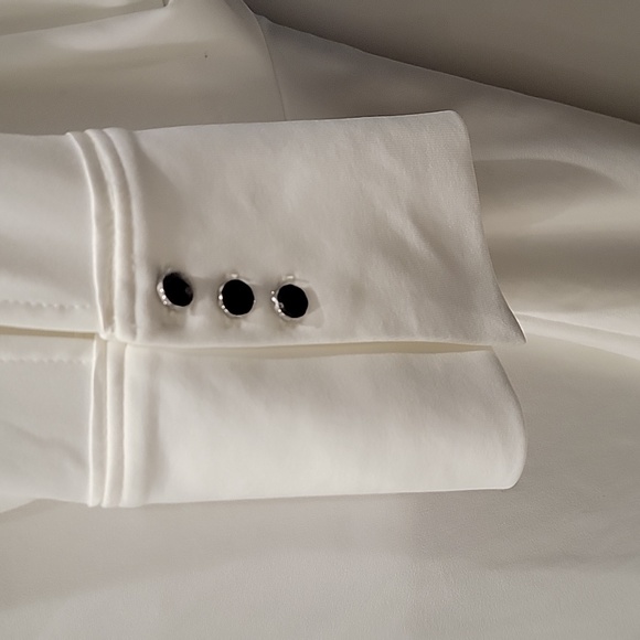 WHBM - Long Sleeve White Knit Top! NWT! - Picture 7 of 8